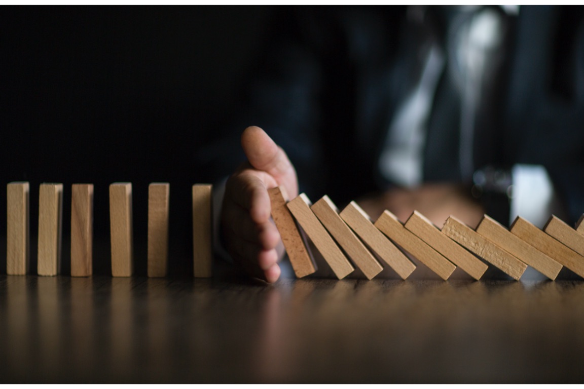 Making Decisions in Uncertainty